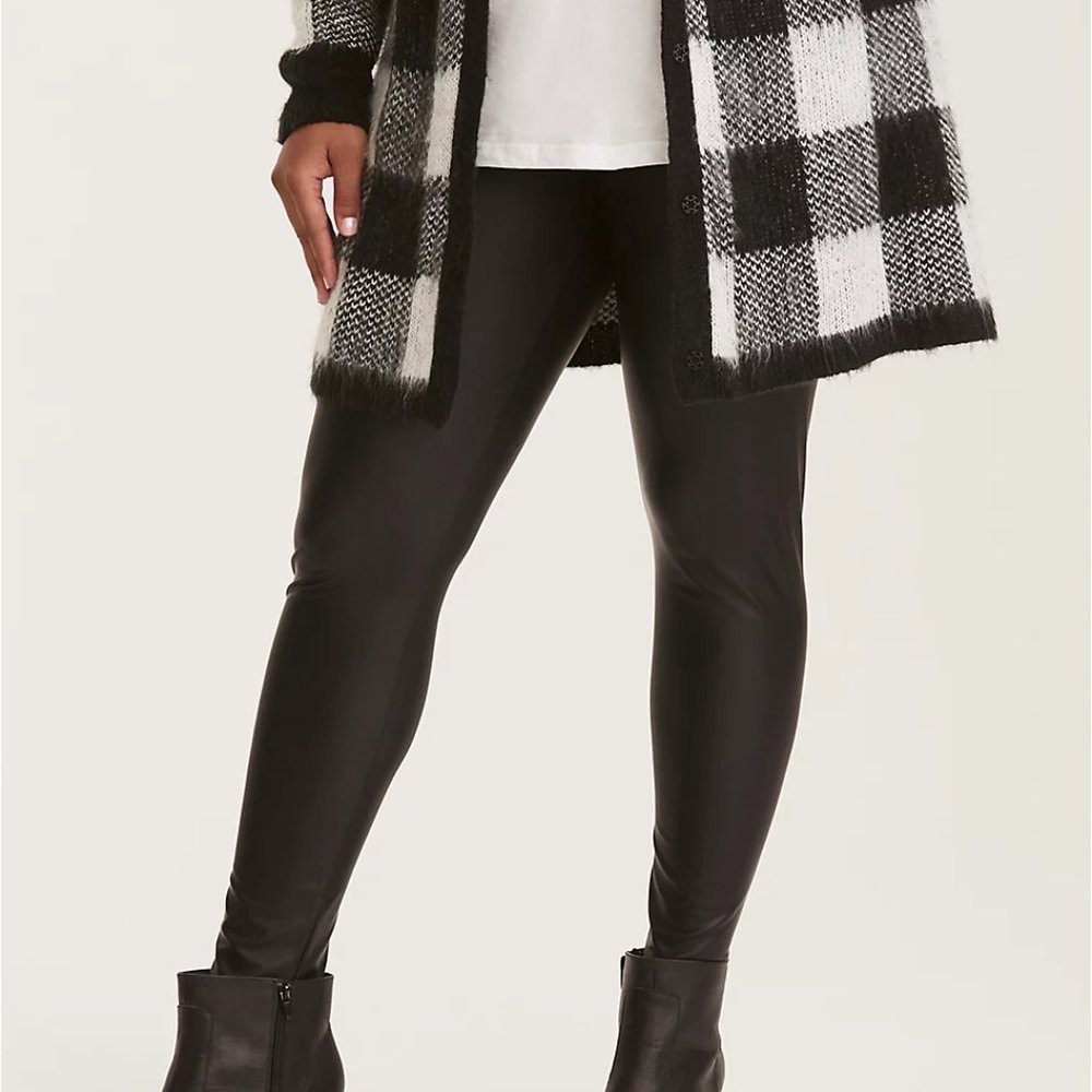 2/$35 💗 Black Leather Leggings High Waist Spandex